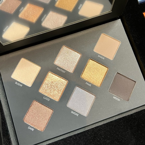 FASHIONNOVA Nova Beauty New Eye Collection Box w/ Mirror - 23 Piece Set - Picture 11 of 16